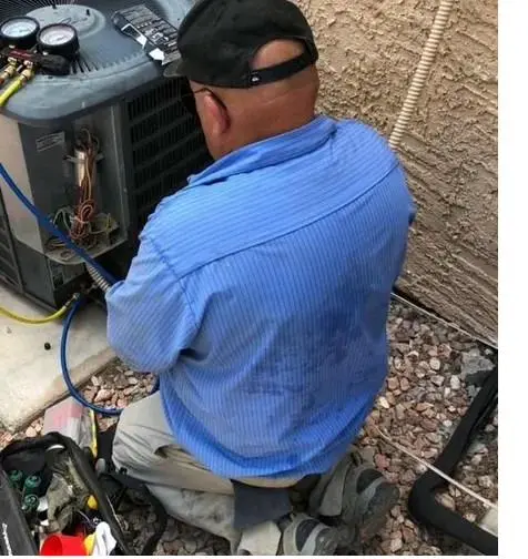 Skilled HVAC technician performing AC service in Las Vegas